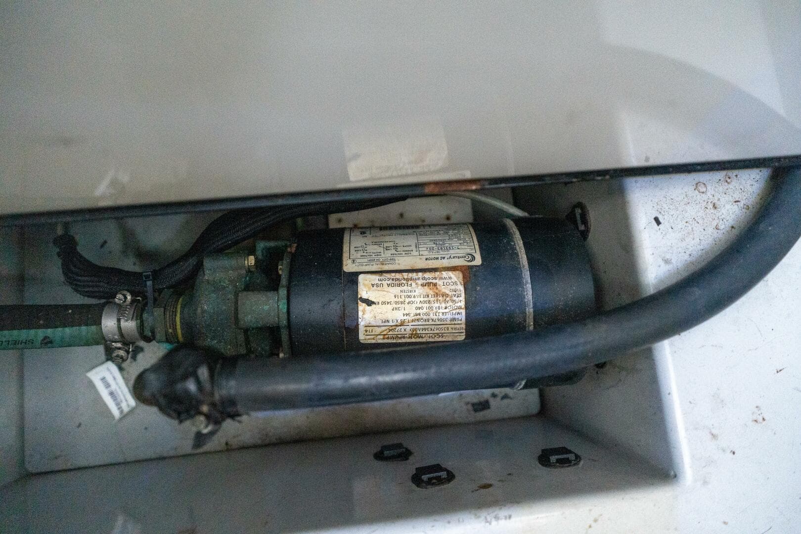 2013 Azimut 40 Flybridge — photo 70