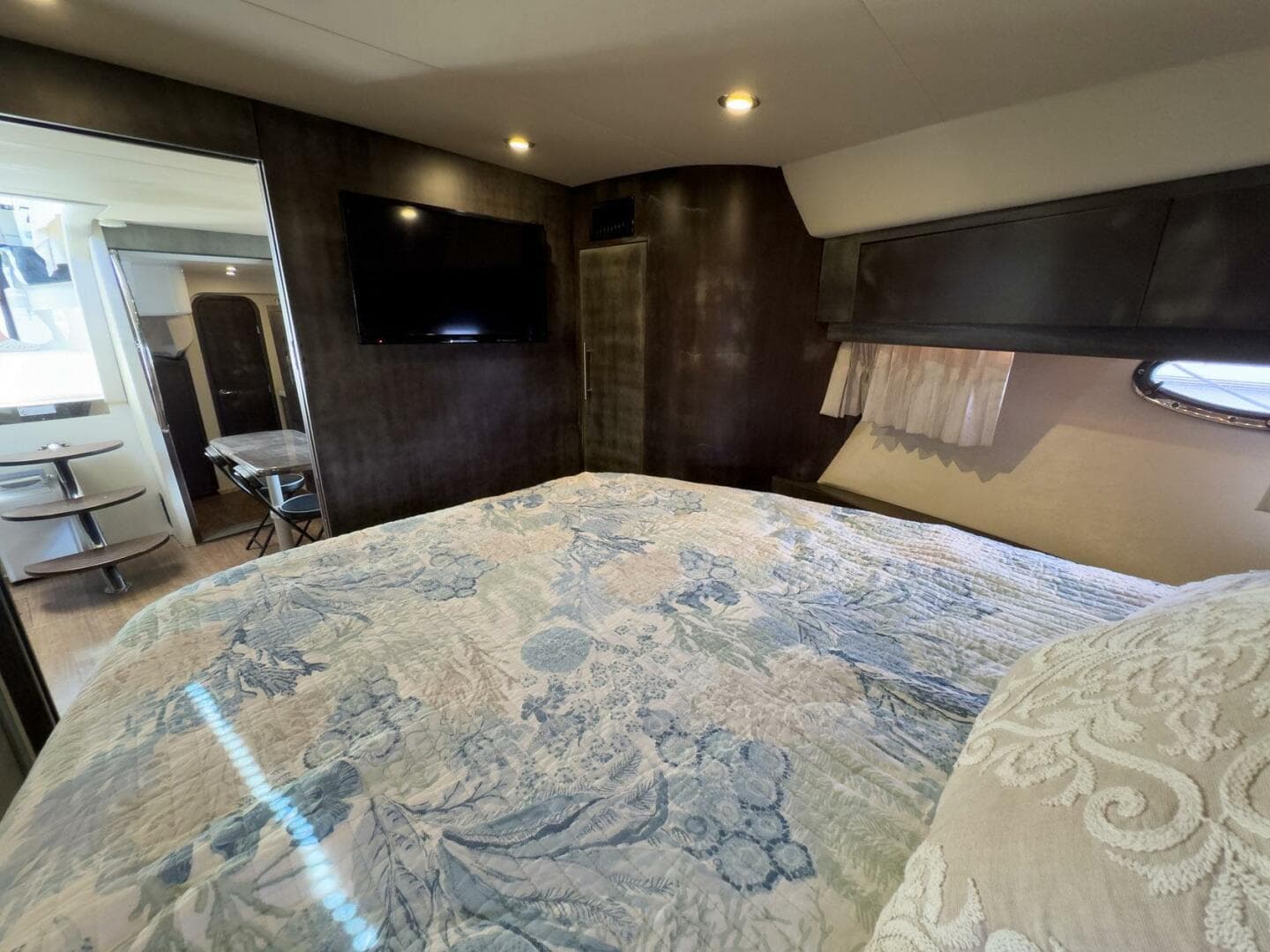 2016 Regal 46 Sport Coupe — photo 84