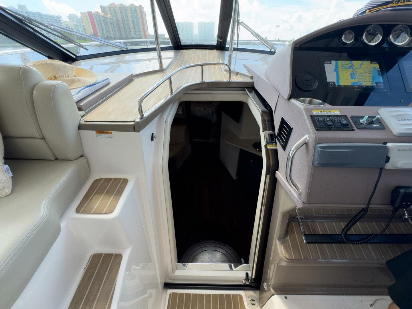 2016 Regal 46 Sport Coupe — photo 57