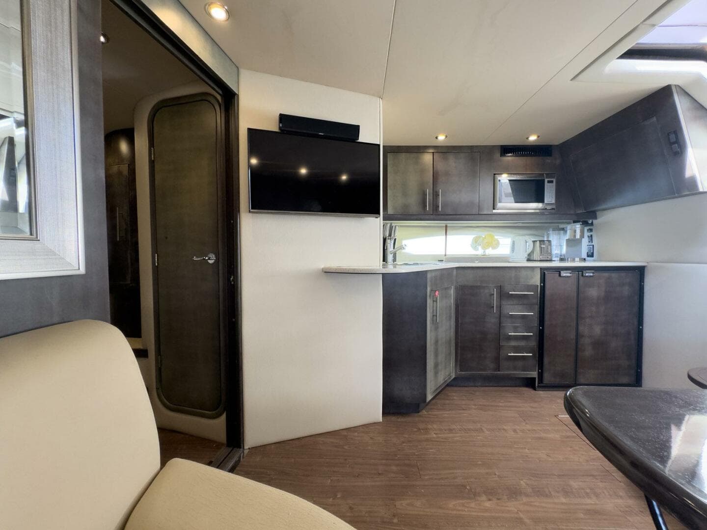 2016 Regal 46 Sport Coupe — photo 78