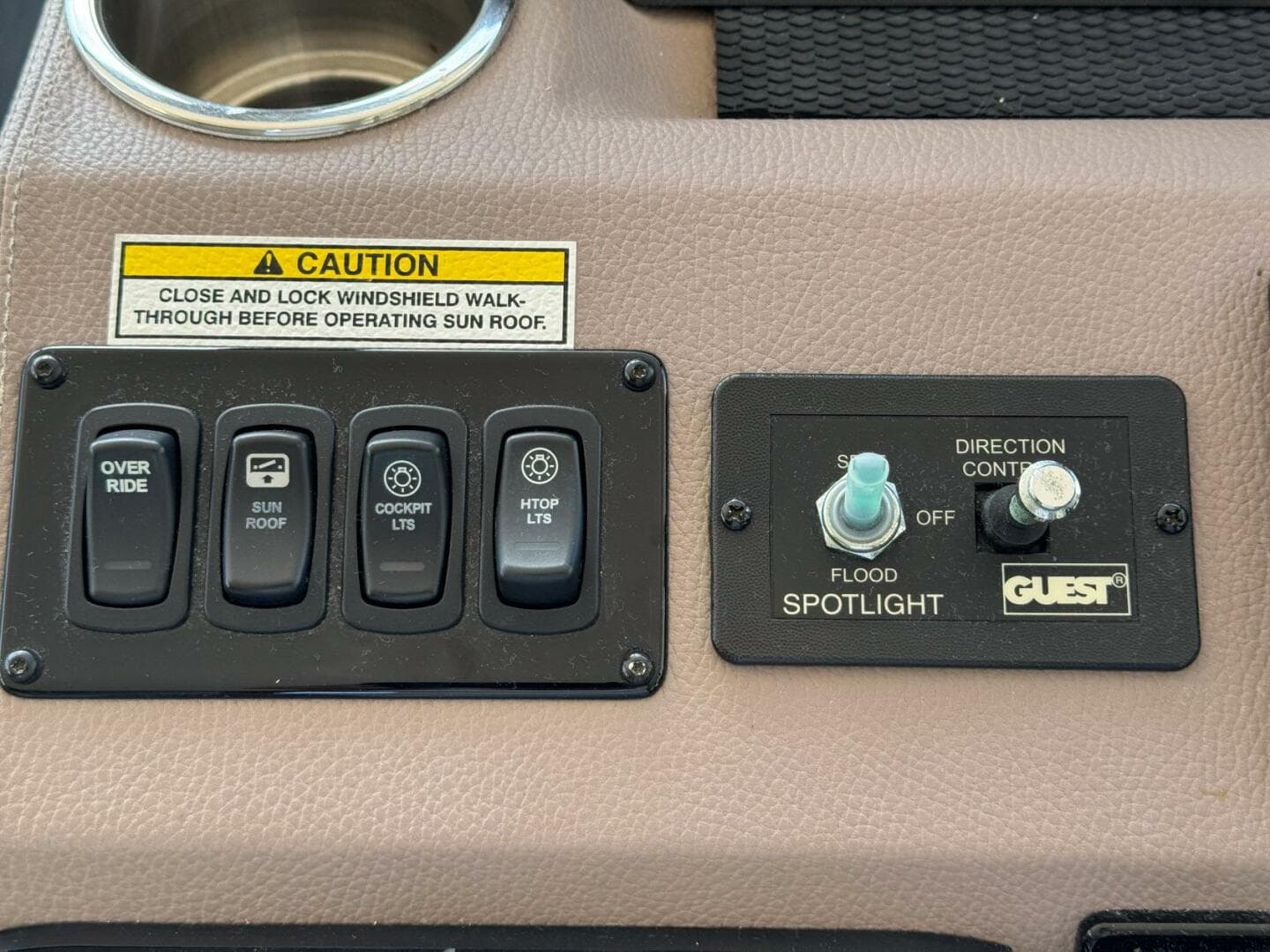 2016 Regal 46 Sport Coupe — photo 42