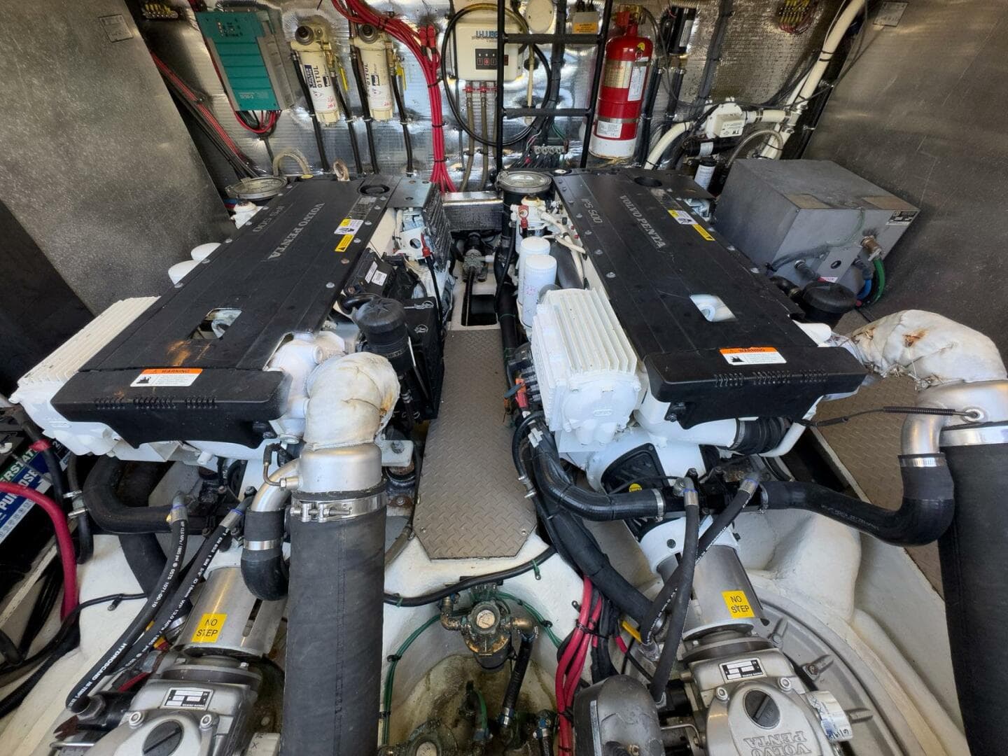 2016 Regal 46 Sport Coupe — photo 100