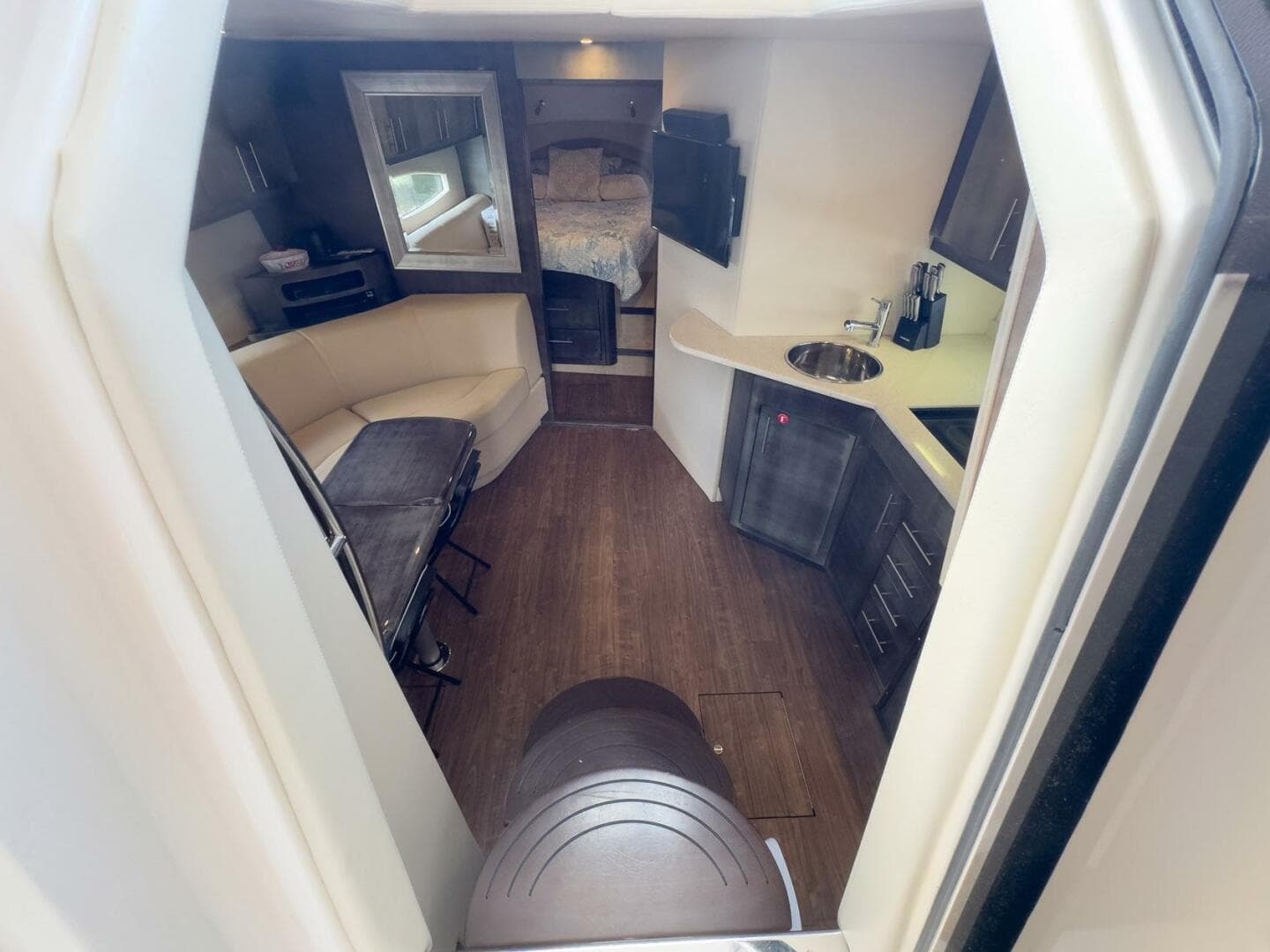 2016 Regal 46 Sport Coupe — photo 58