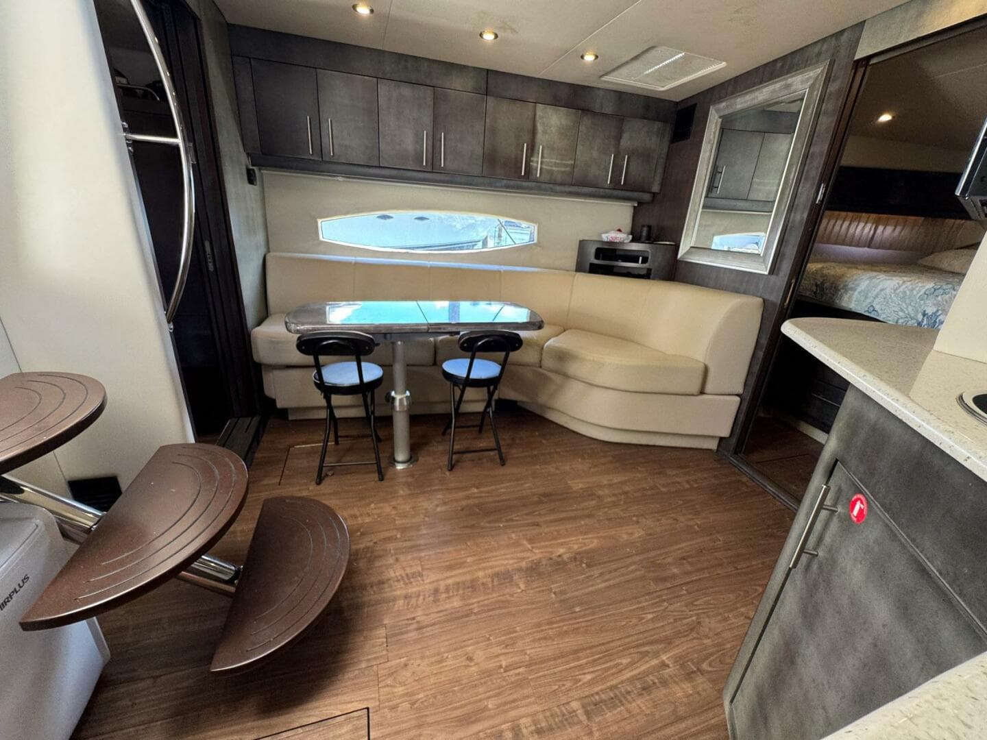 2016 Regal 46 Sport Coupe — photo 62