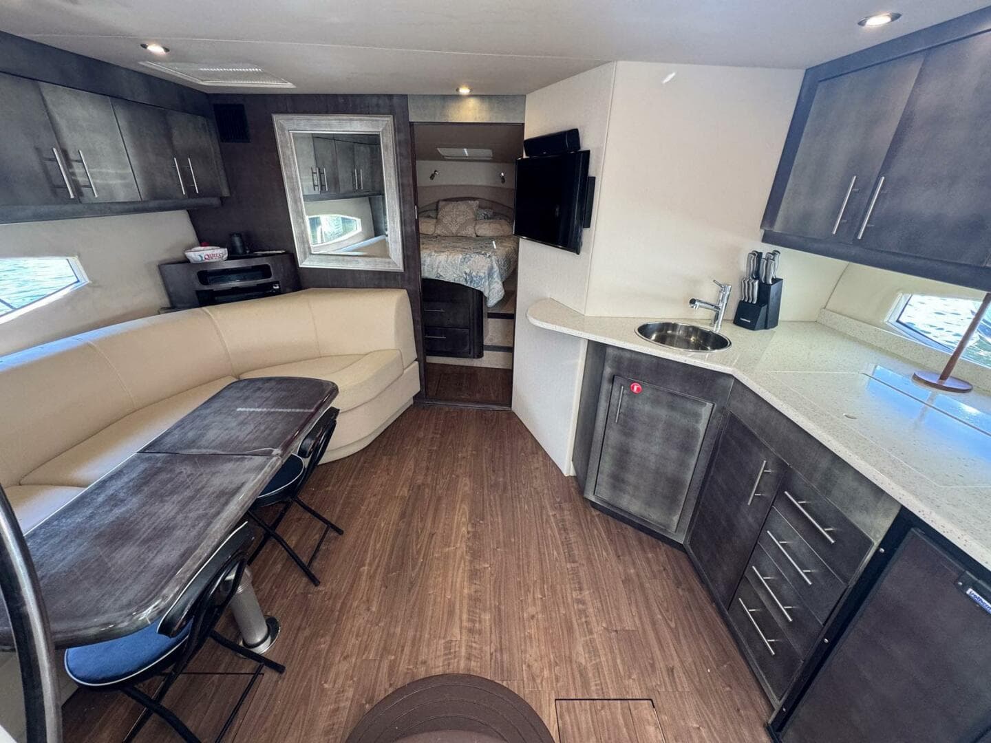 2016 Regal 46 Sport Coupe — photo 59