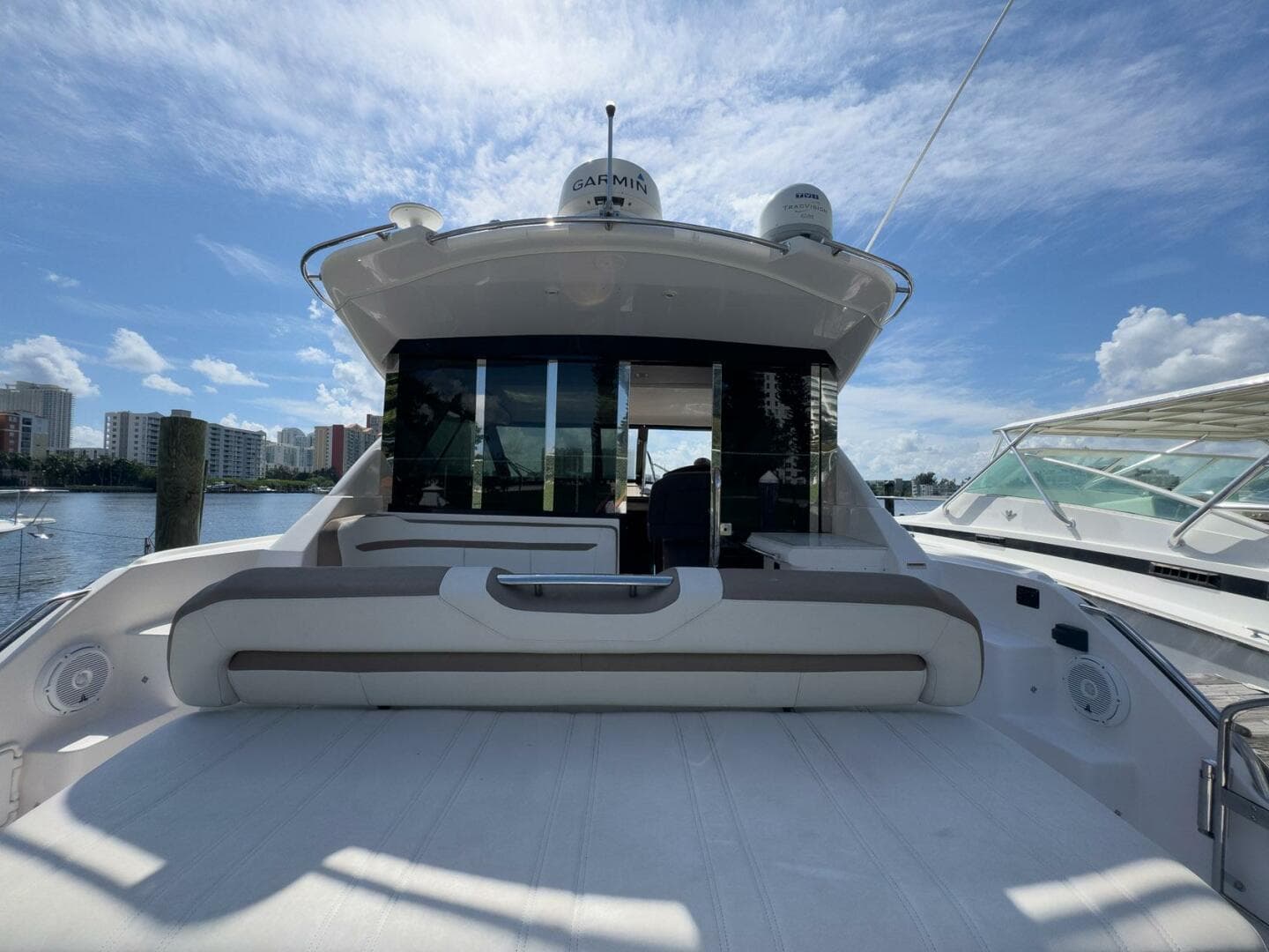 2016 Regal 46 Sport Coupe — photo 15