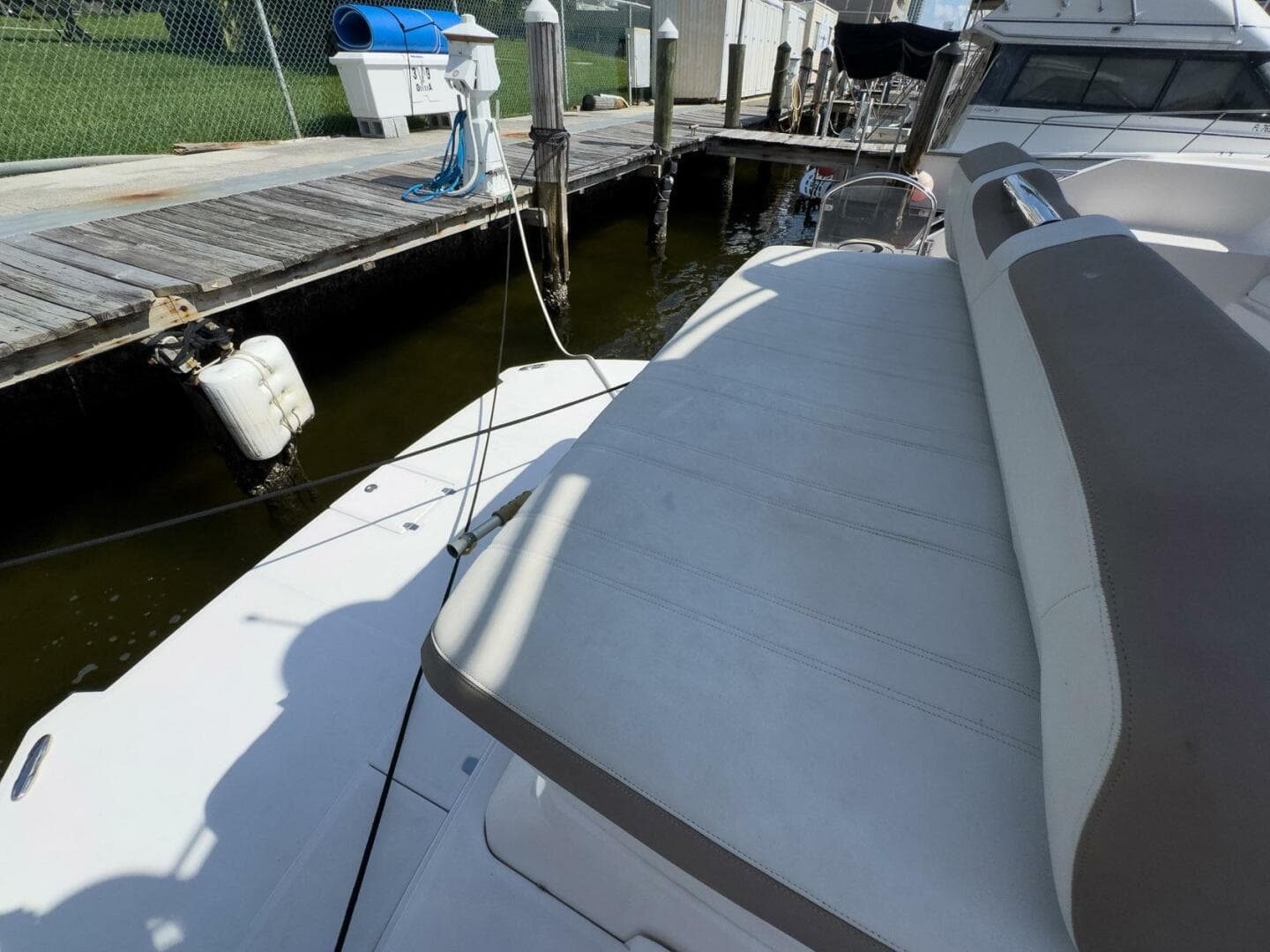 2016 Regal 46 Sport Coupe — photo 8