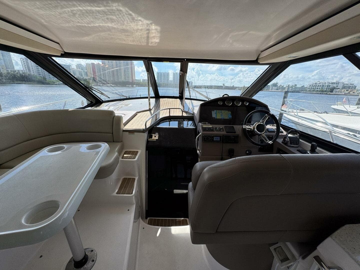 2016 Regal 46 Sport Coupe — photo 51