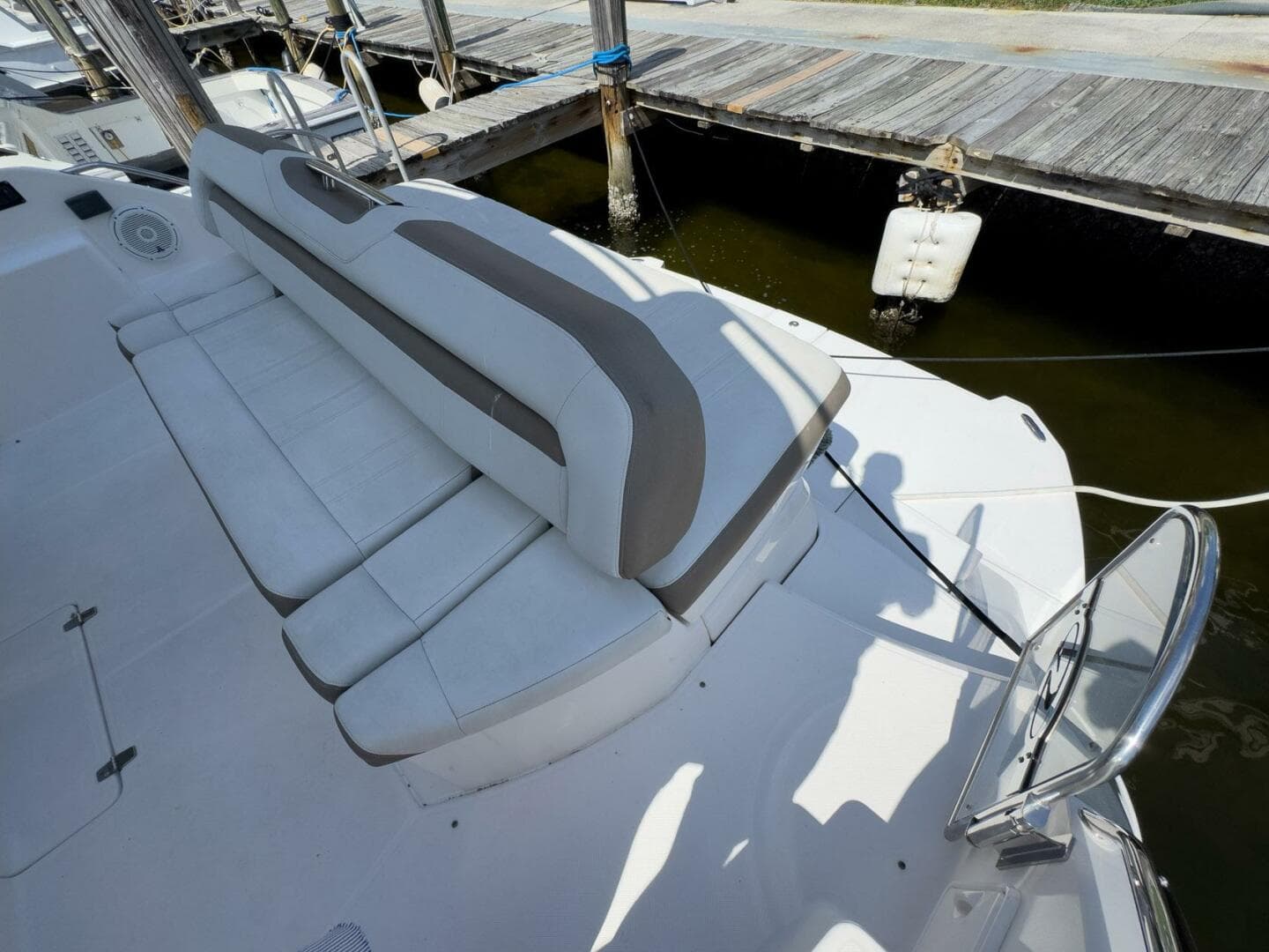 2016 Regal 46 Sport Coupe — photo 12