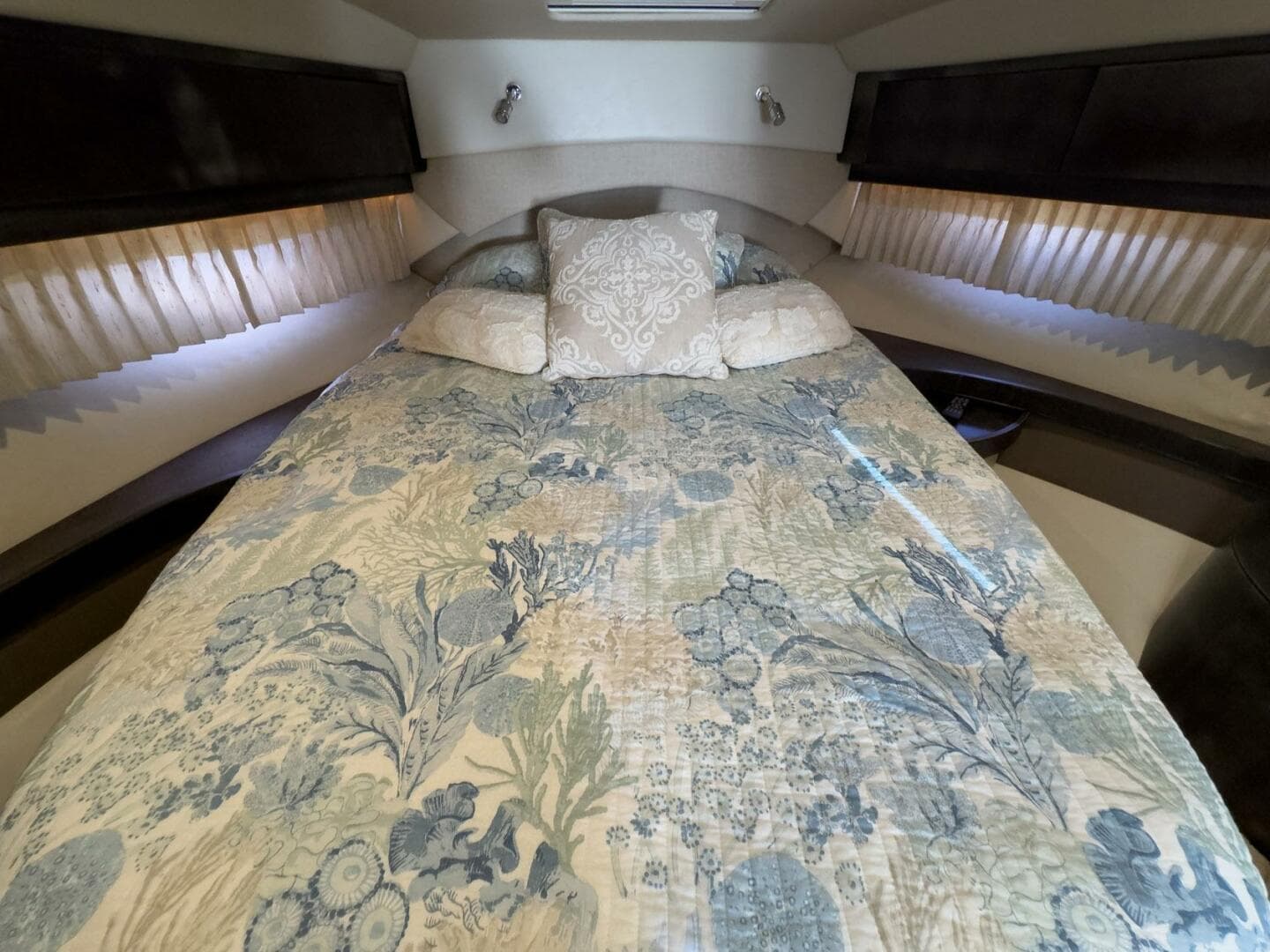 2016 Regal 46 Sport Coupe — photo 81