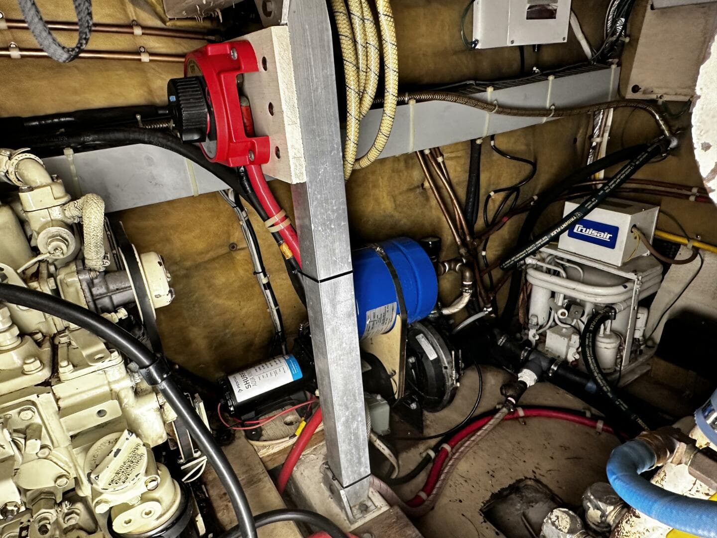 1985 Post 43 Sport Fisherman — photo 45