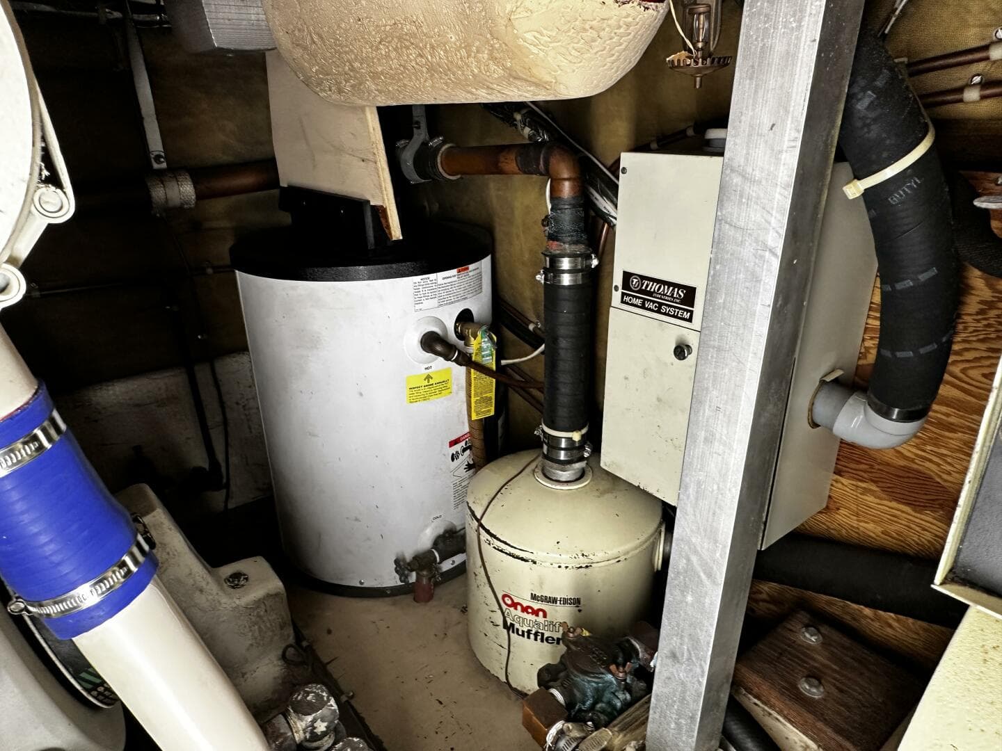 1985 Post 43 Sport Fisherman — photo 43