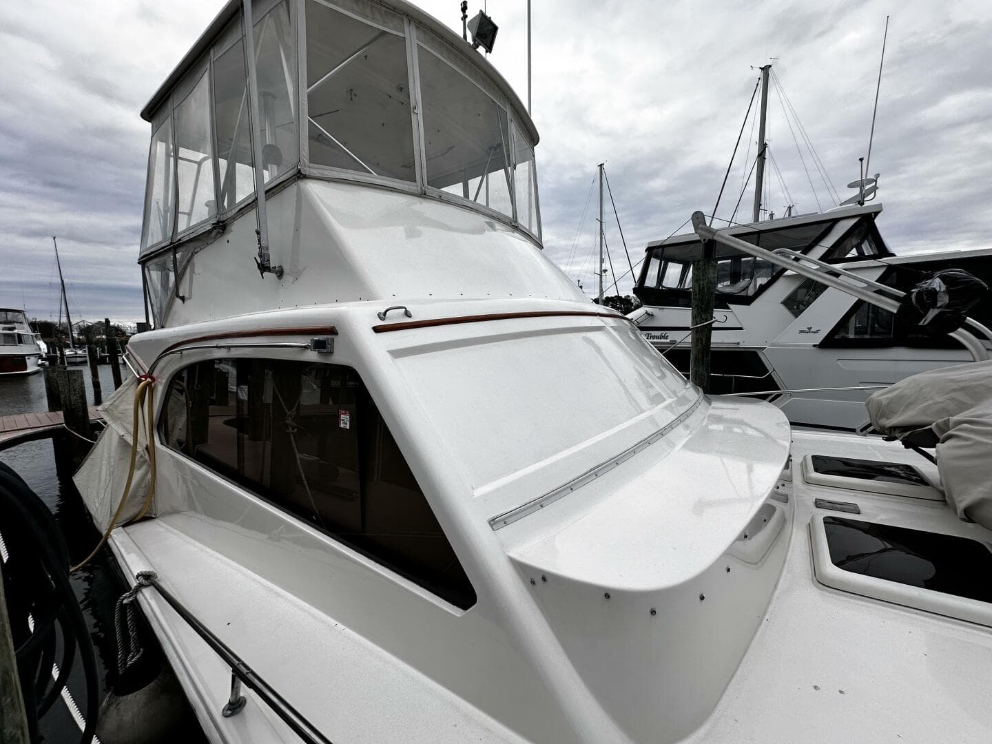 1985 Post 43 Sport Fisherman — photo 8