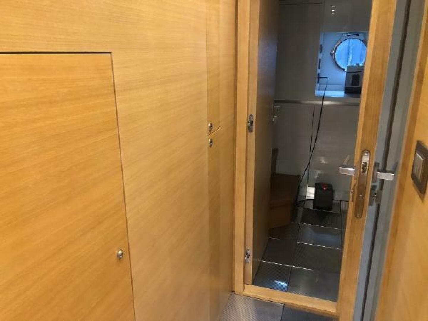 2012 Monte Carlo Yachts 76 — photo 14