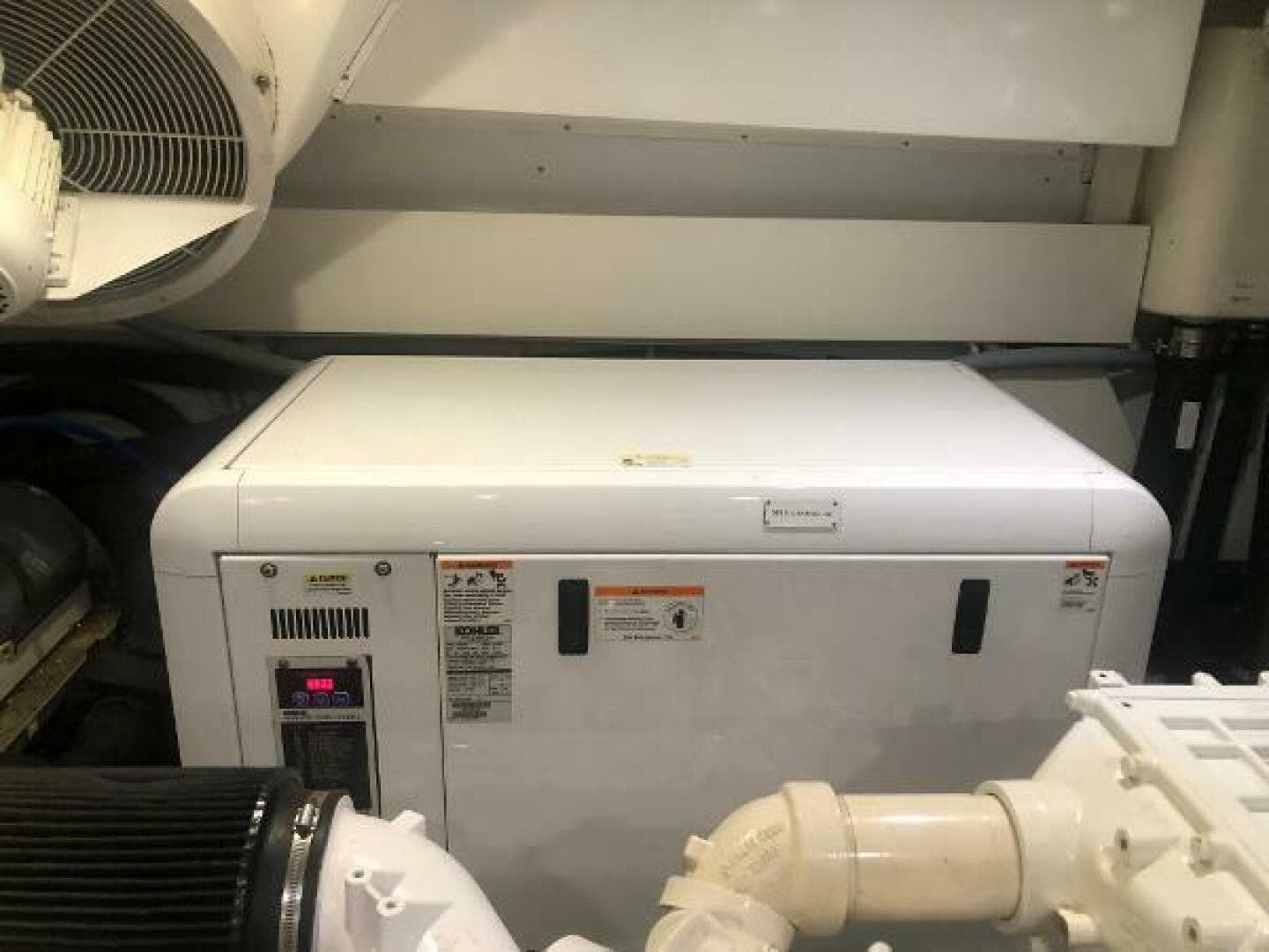 2012 Monte Carlo Yachts 76 — photo 37