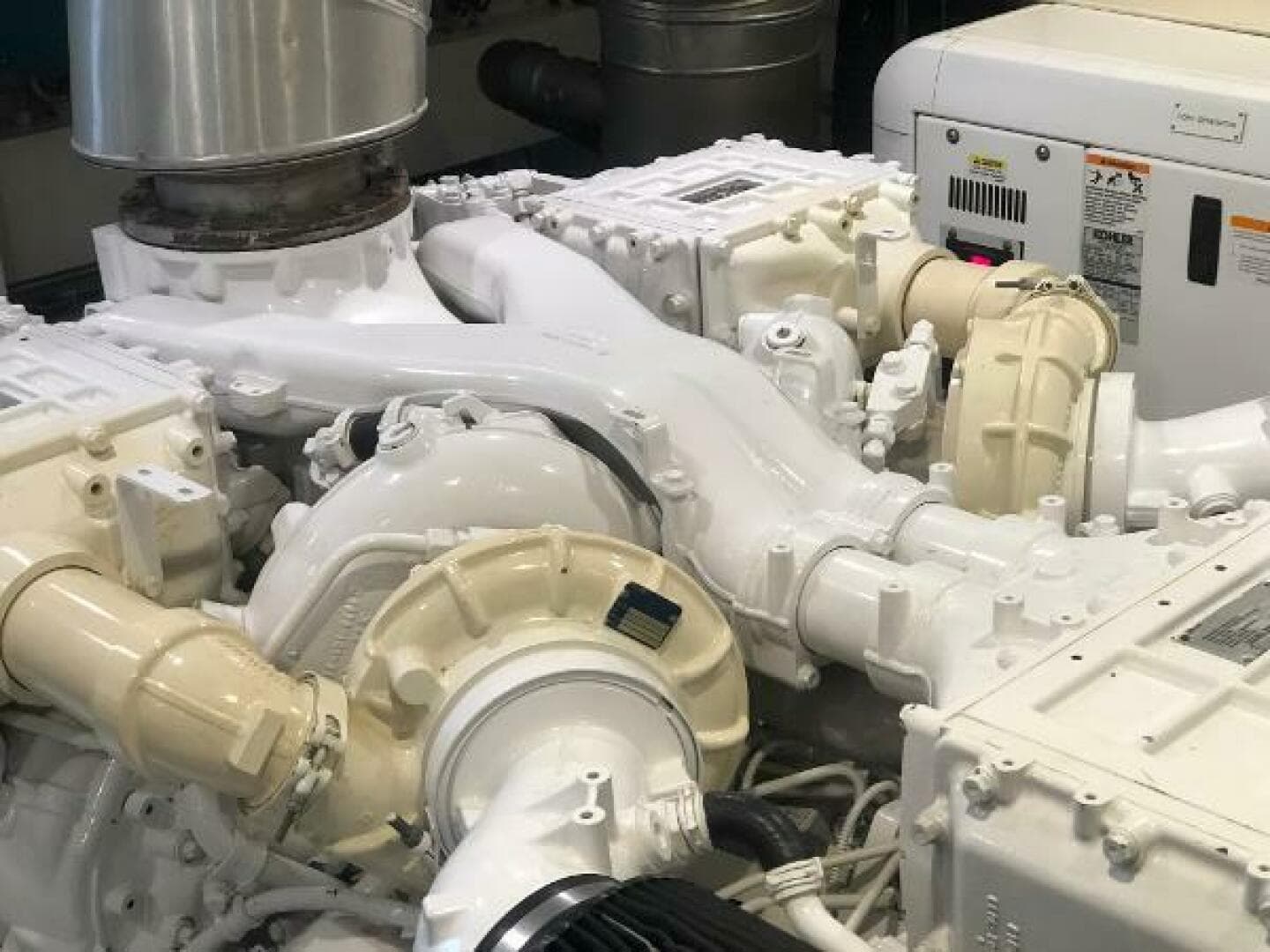 2012 Monte Carlo Yachts 76 — photo 38