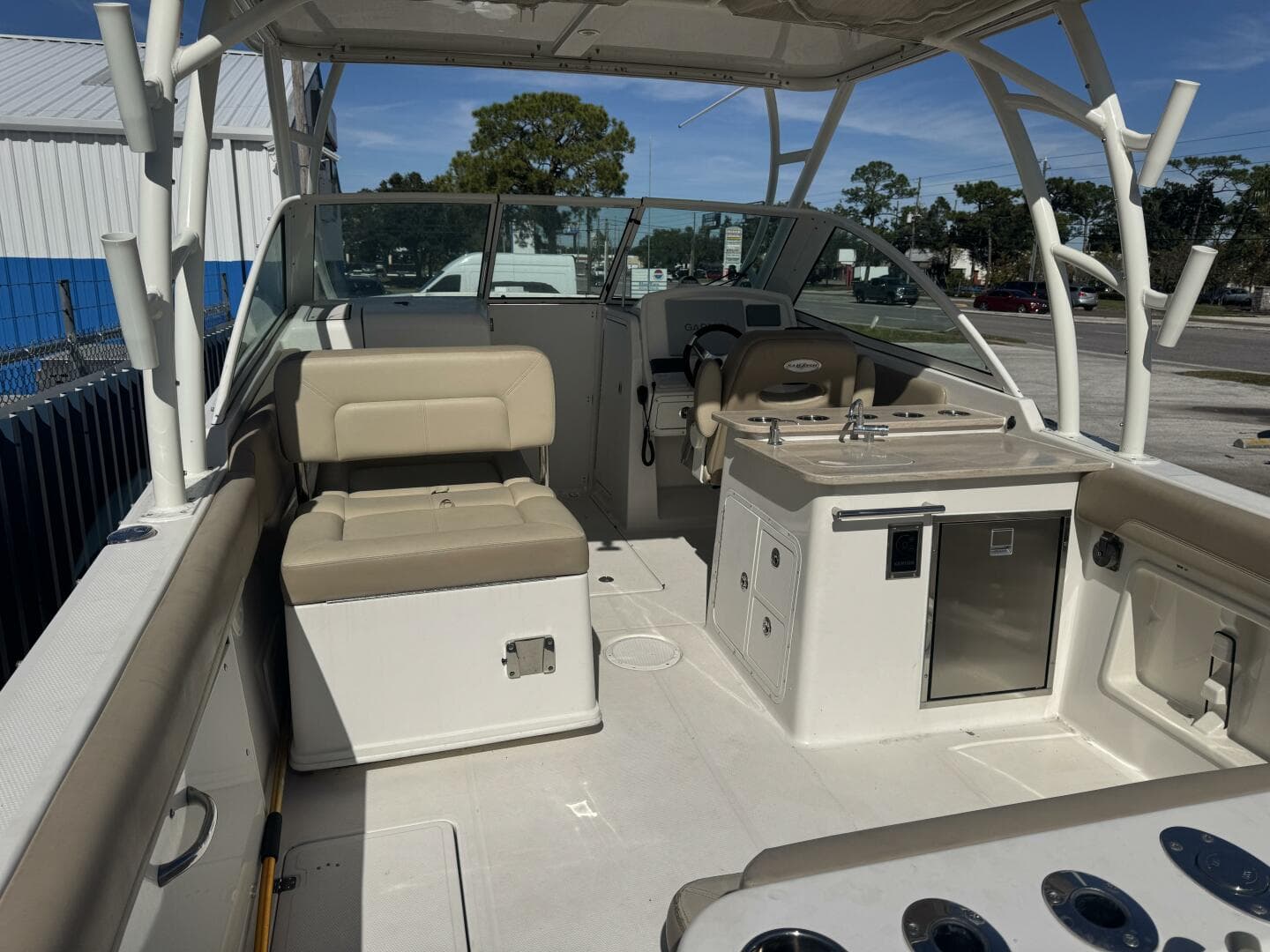 2018 Sailfish 275 Dual Console — photo 45