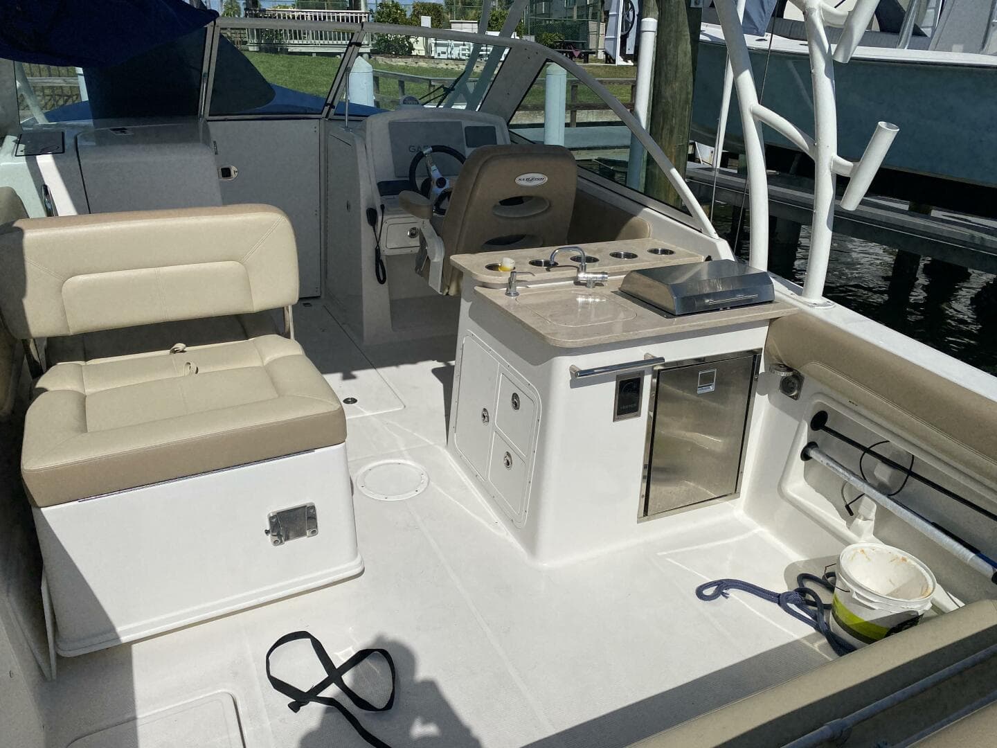 2018 Sailfish 275 Dual Console — photo 17