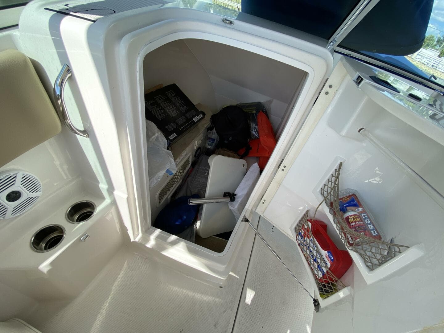 2018 Sailfish 275 Dual Console — photo 32