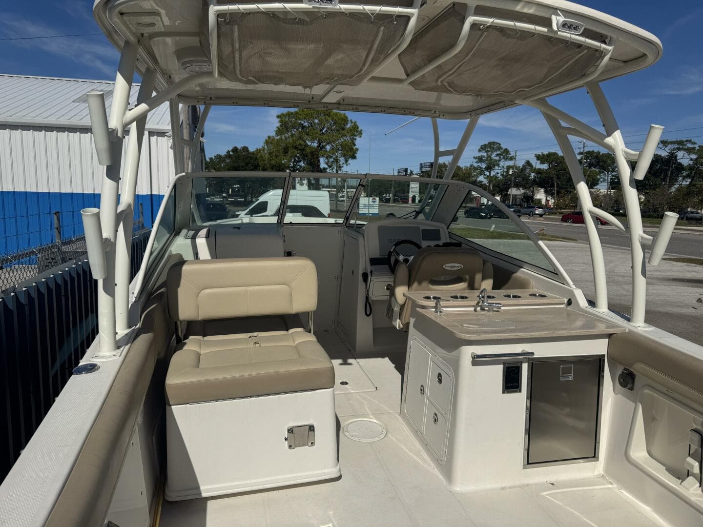 2018 Sailfish 275 Dual Console — photo 46