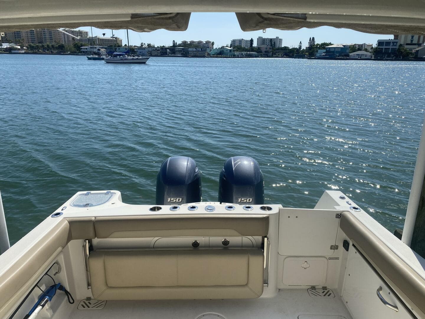 2018 Sailfish 275 Dual Console — photo 31