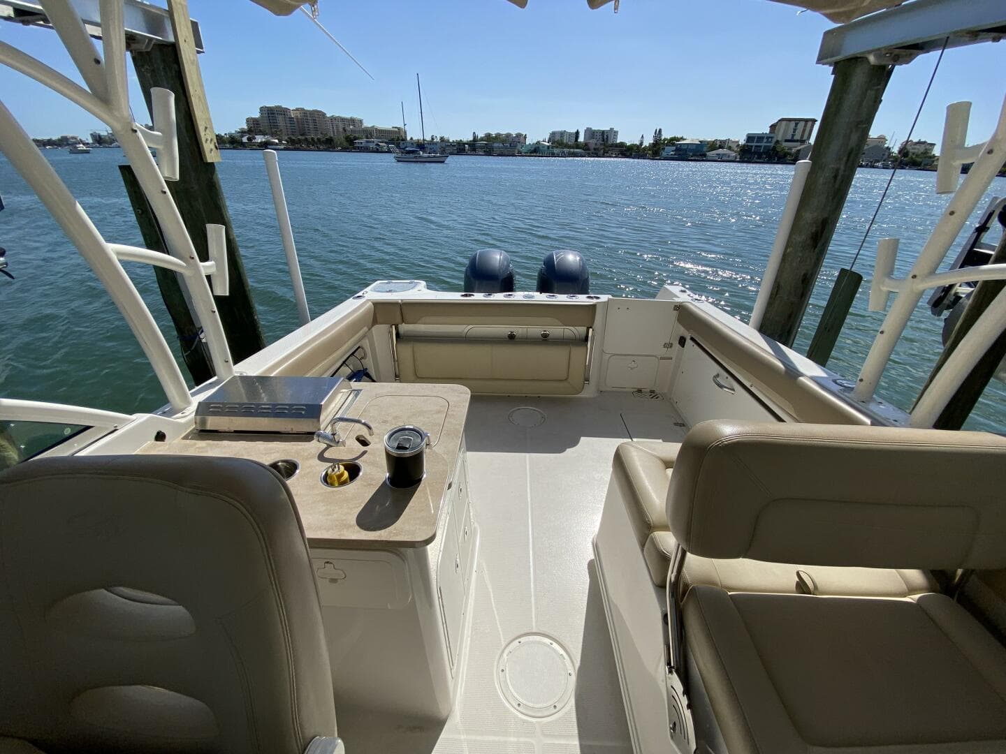 2018 Sailfish 275 Dual Console — photo 39