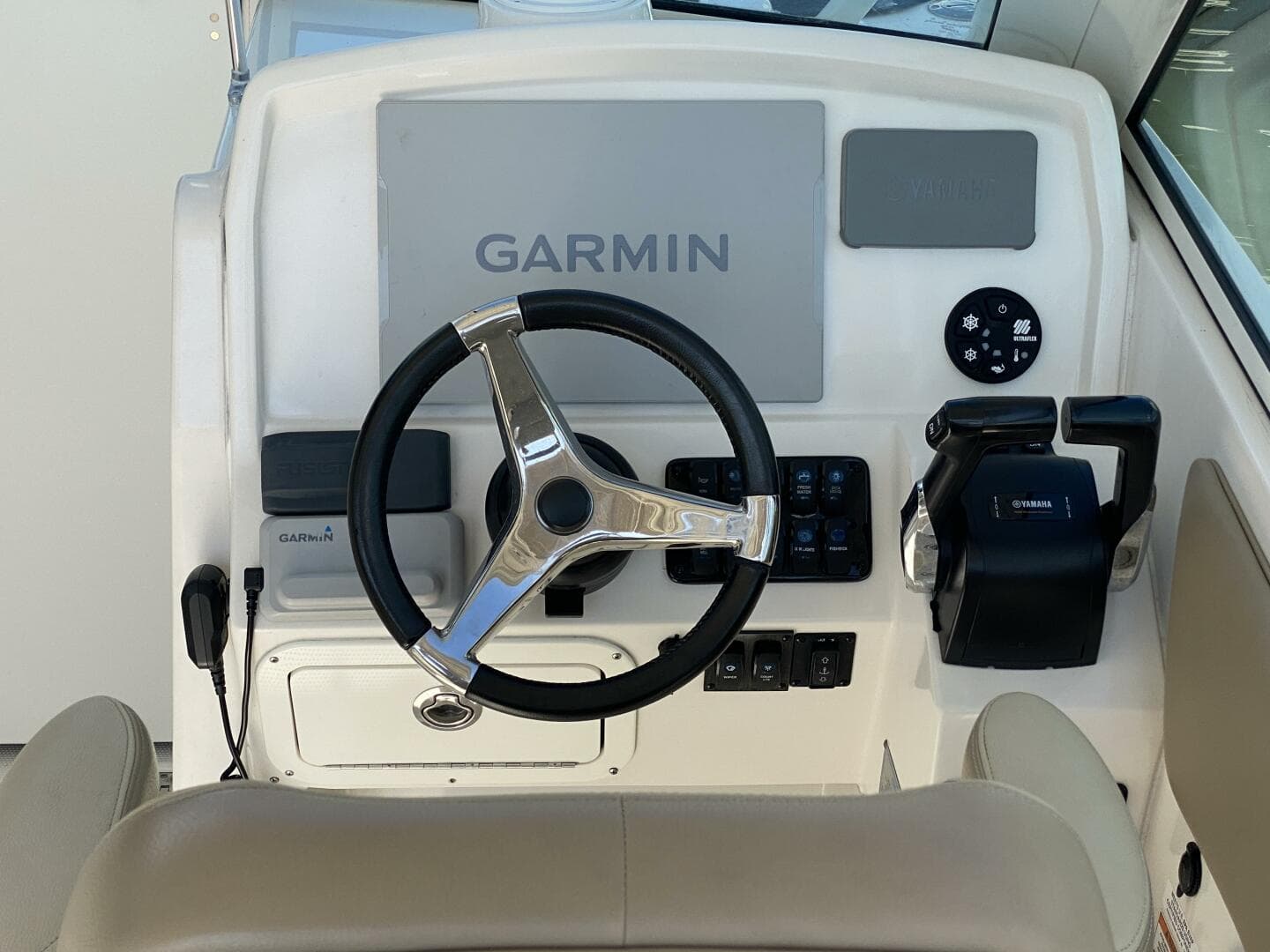2018 Sailfish 275 Dual Console — photo 24