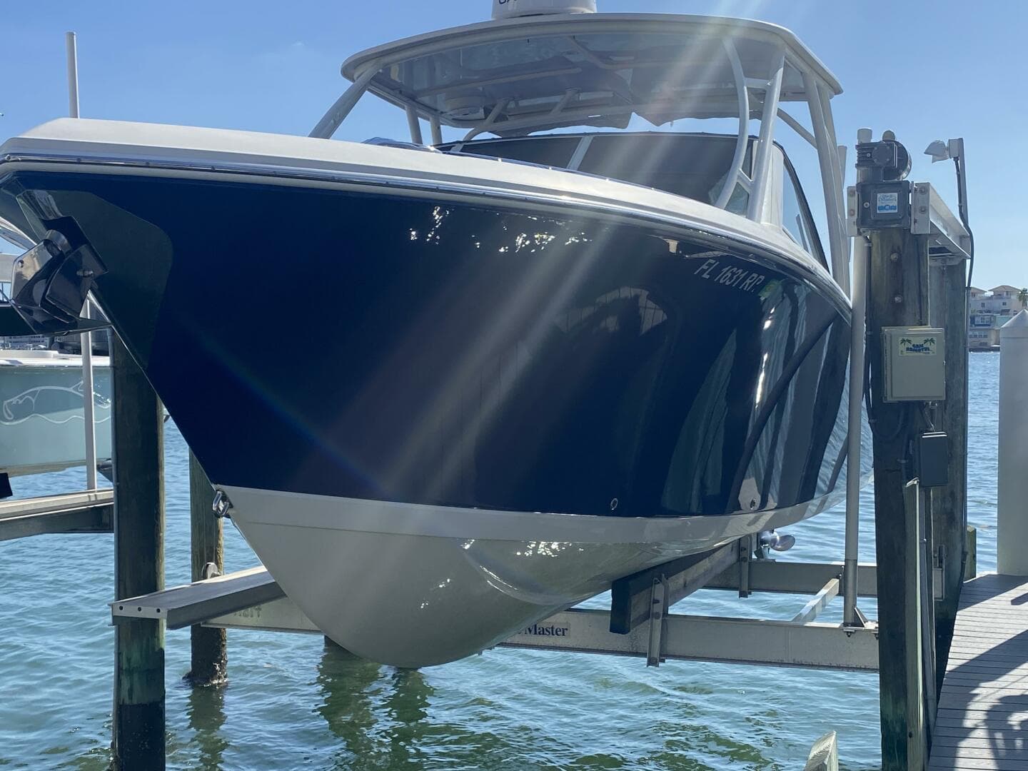 2018 Sailfish 275 Dual Console — photo 2