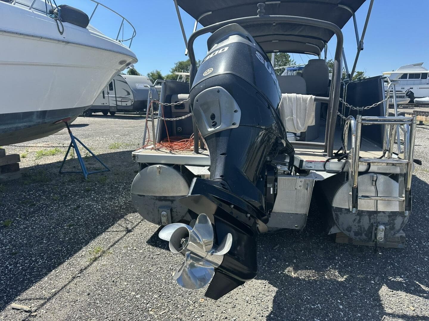 2023 Premier 250 Intrigue Rl — photo 9