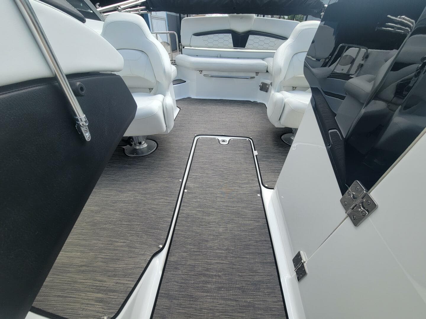 2022 Four Winns Hd 3 — photo 27