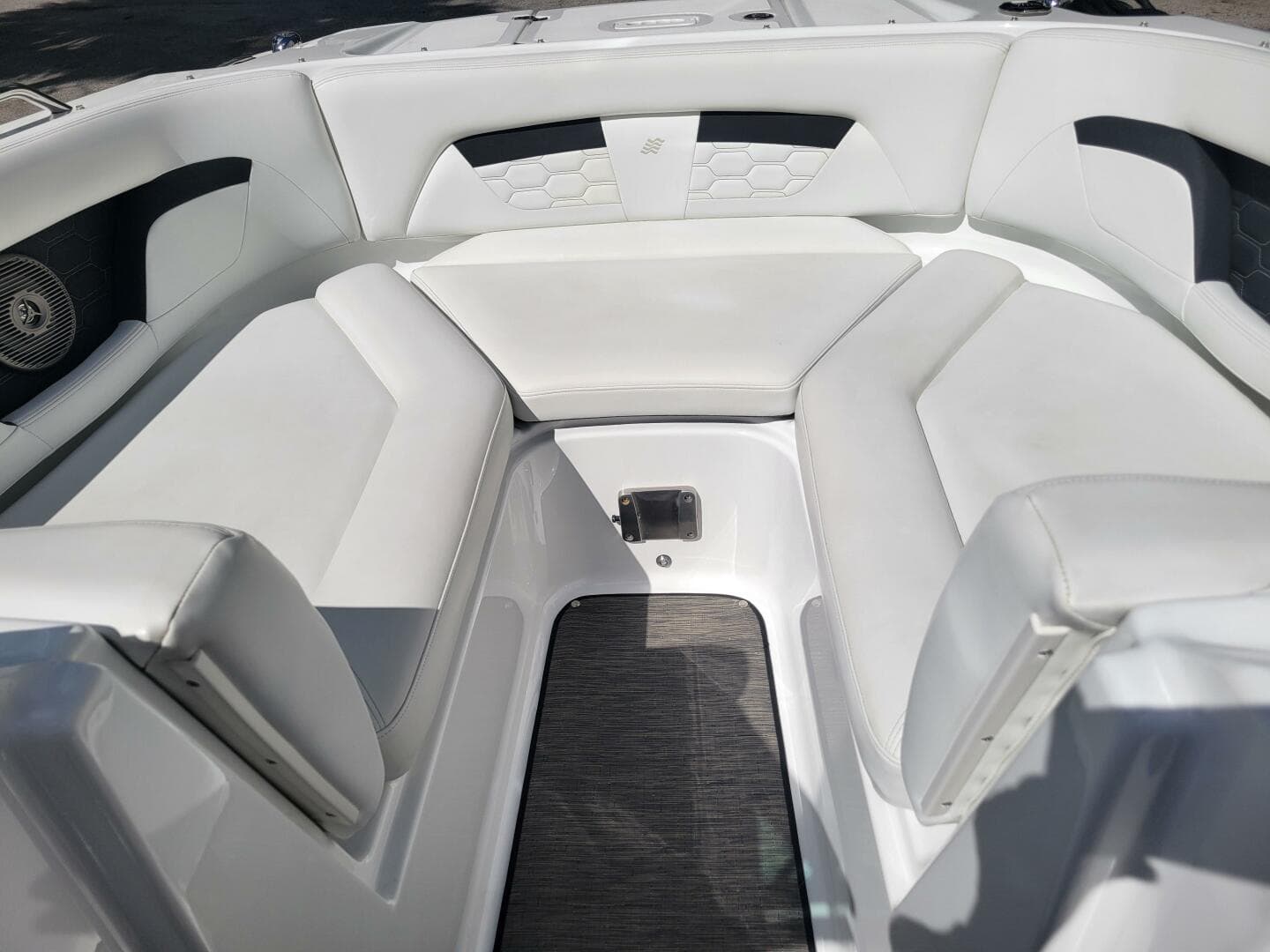 2022 Four Winns Hd 3 — photo 34