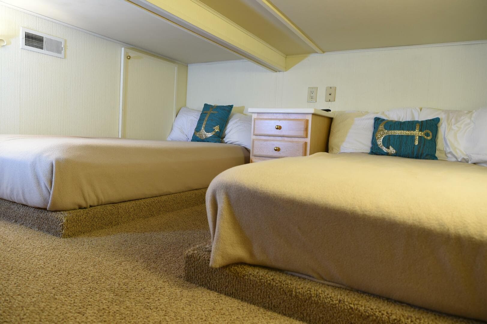 2007 Skipperliner — photo 61