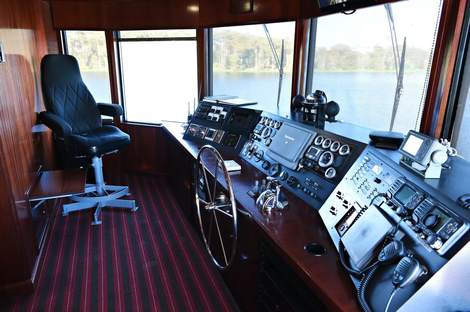 2007 Skipperliner — photo 53