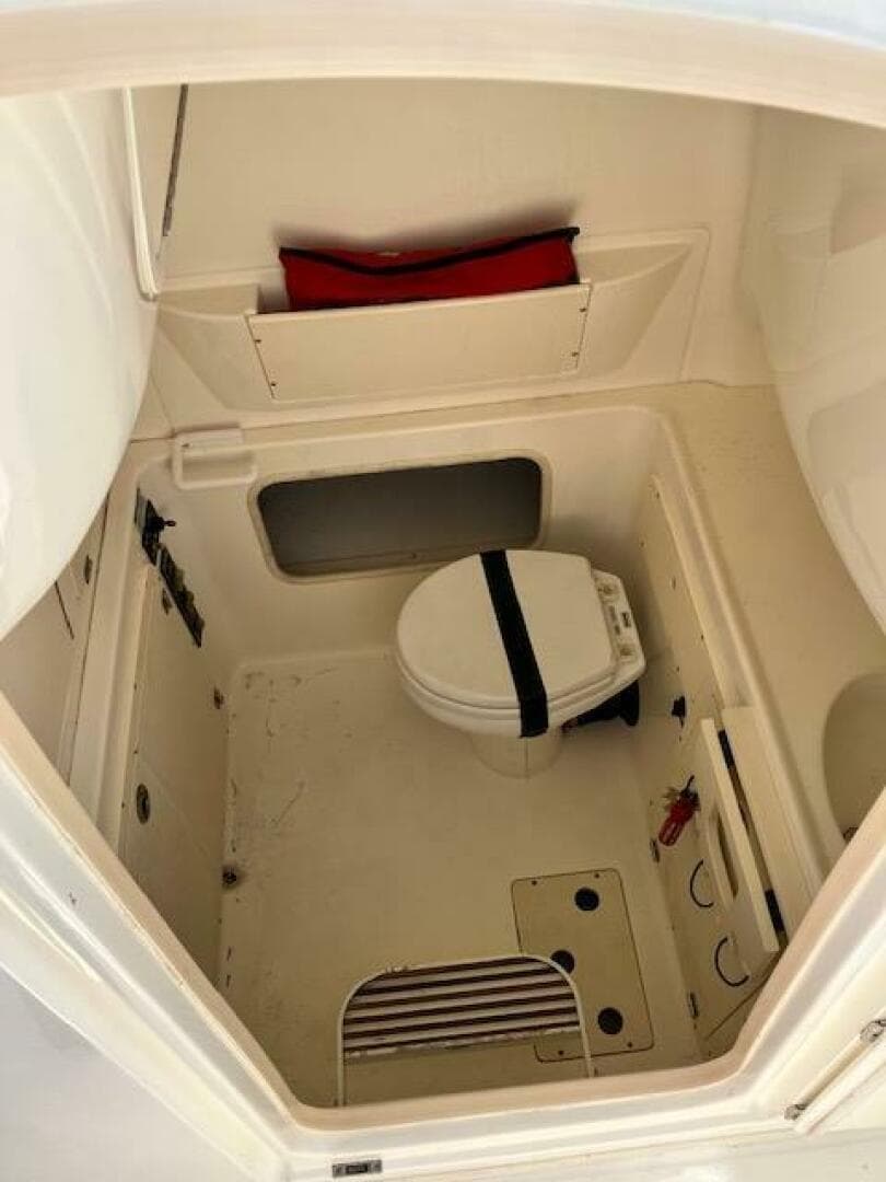 2008 Boston Whaler 320 Outrage — photo 10