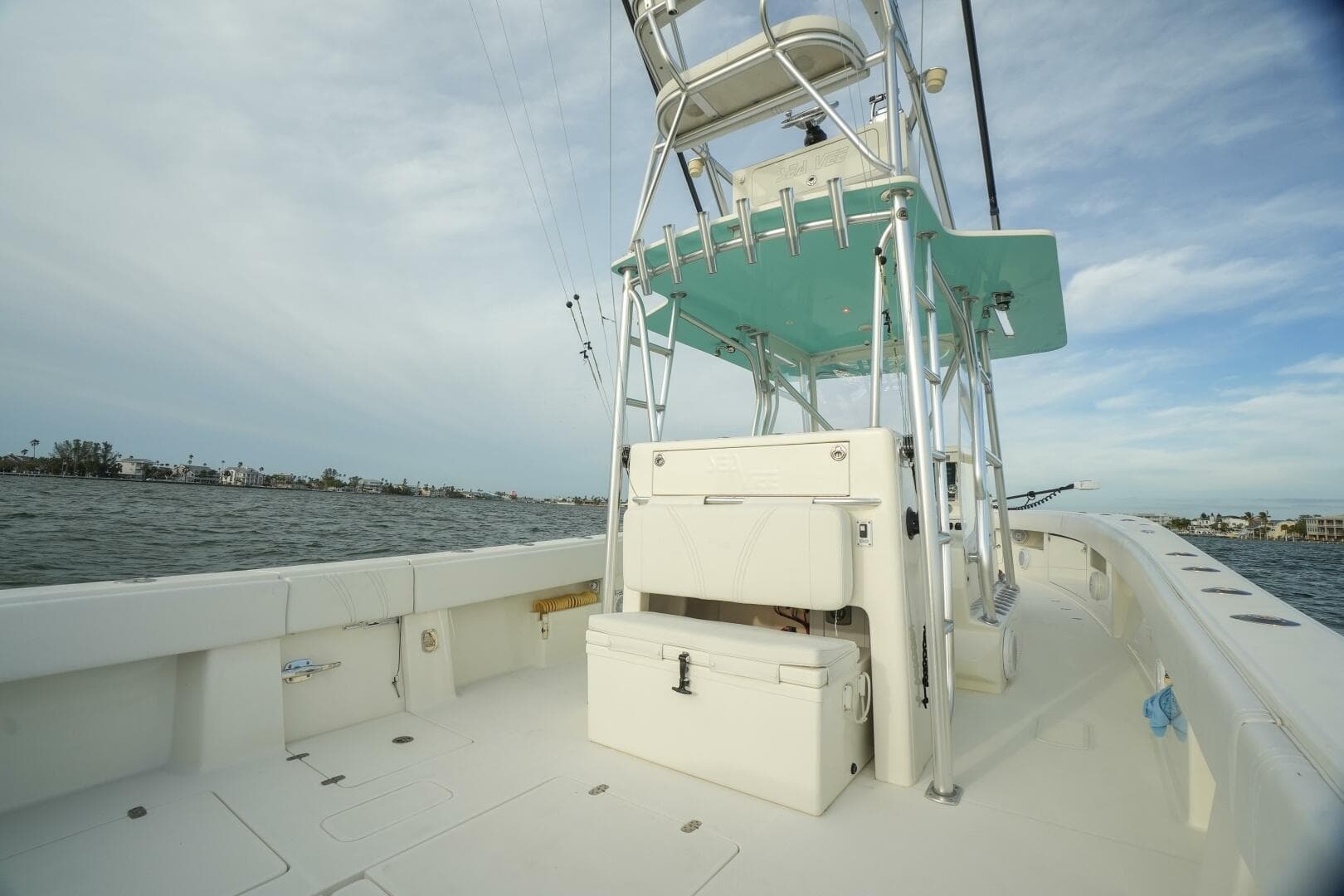 2013 Seavee 390 — photo 28