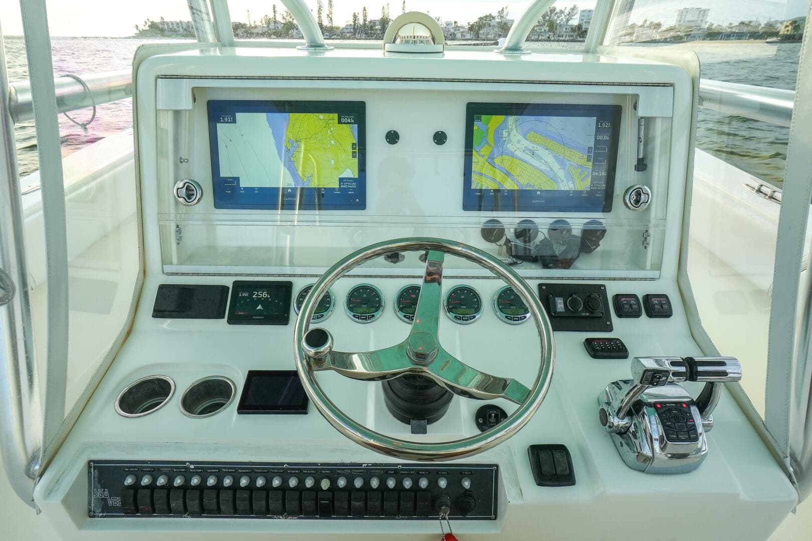 2013 Seavee 390 — photo 23