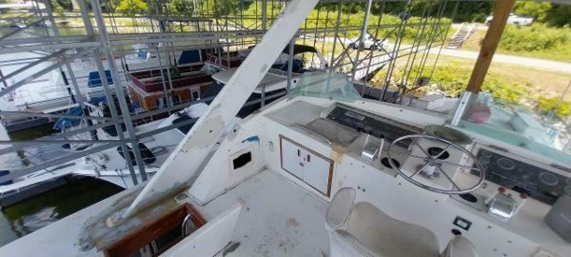 1976 Bertram Flybridge — photo 44