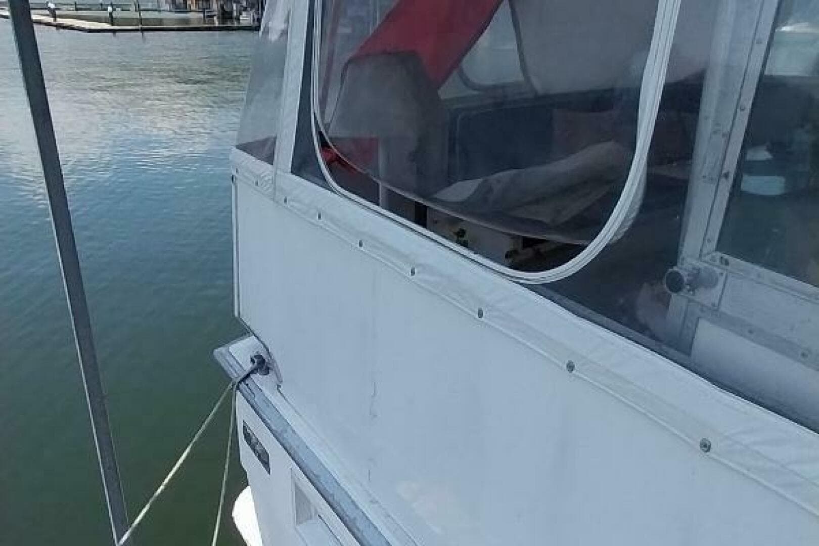 1976 Bertram Flybridge — photo 54