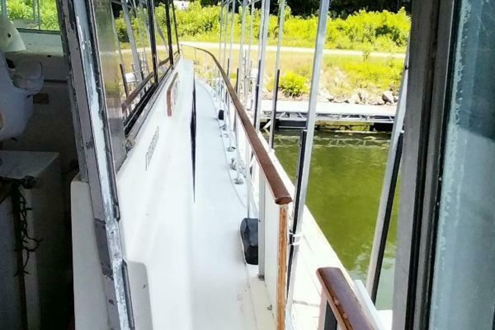 1976 Bertram Flybridge — photo 55