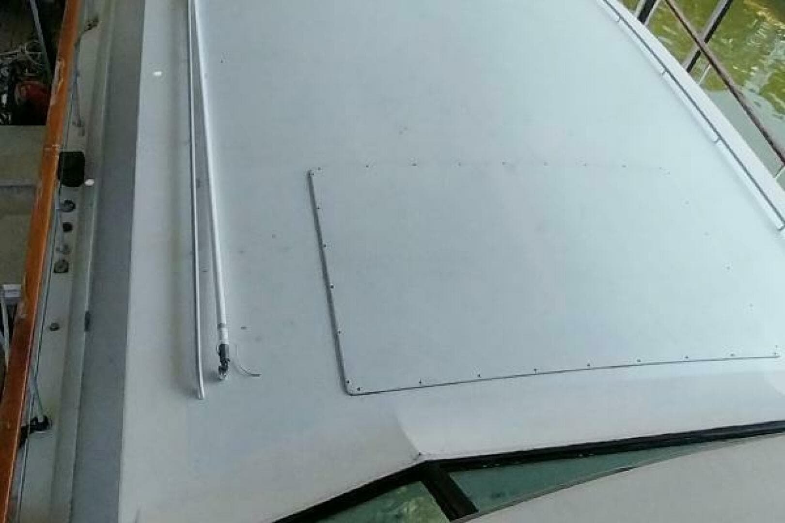 1976 Bertram Flybridge — photo 51