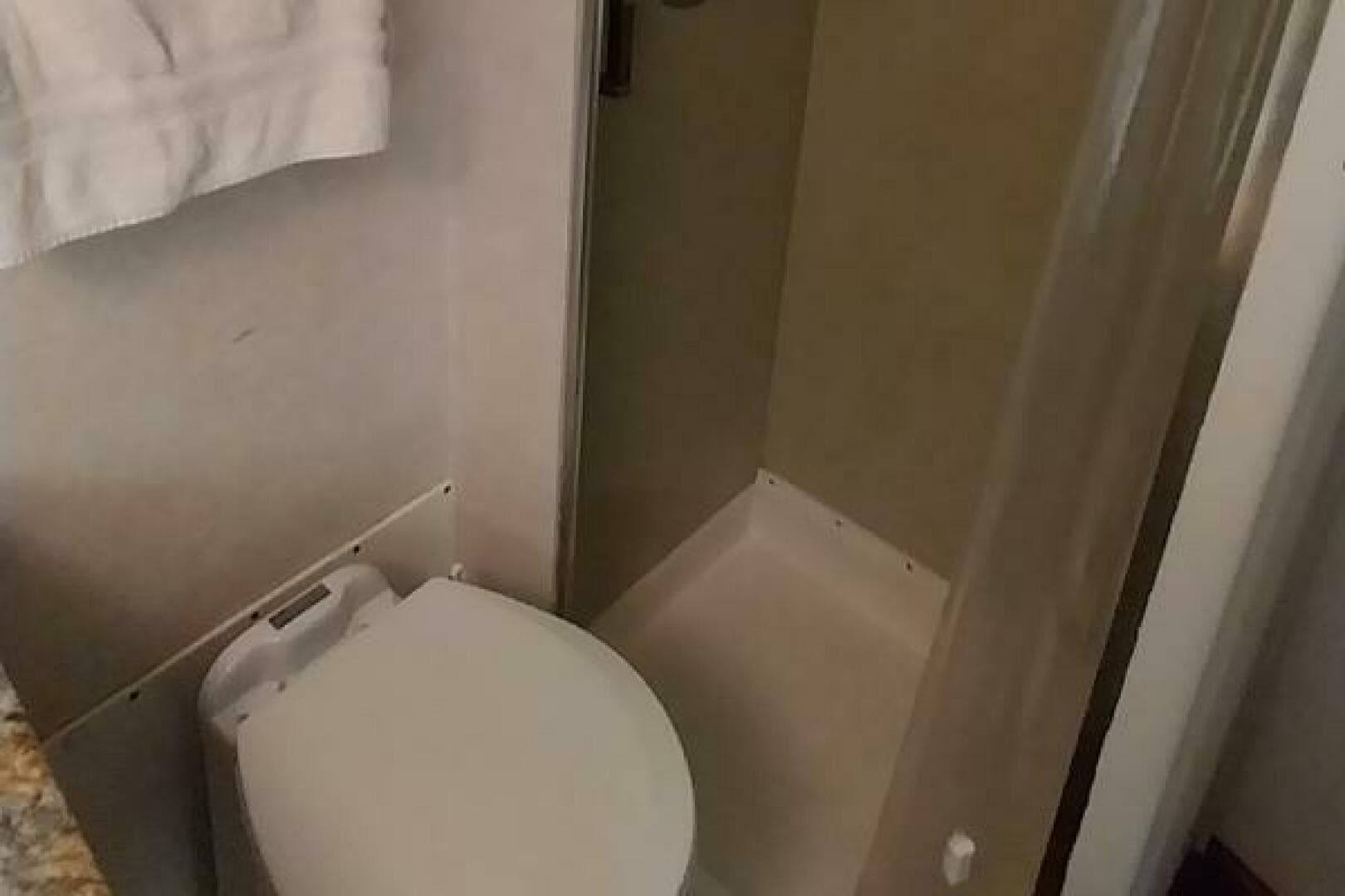 1976 Bertram Flybridge — photo 21