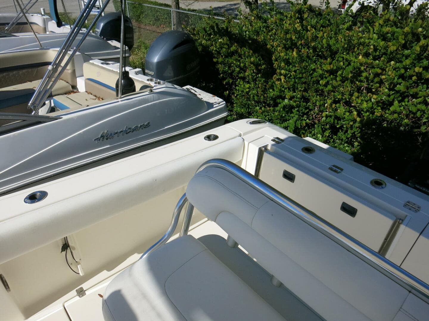 2020 Cobia 237 CC — photo 21