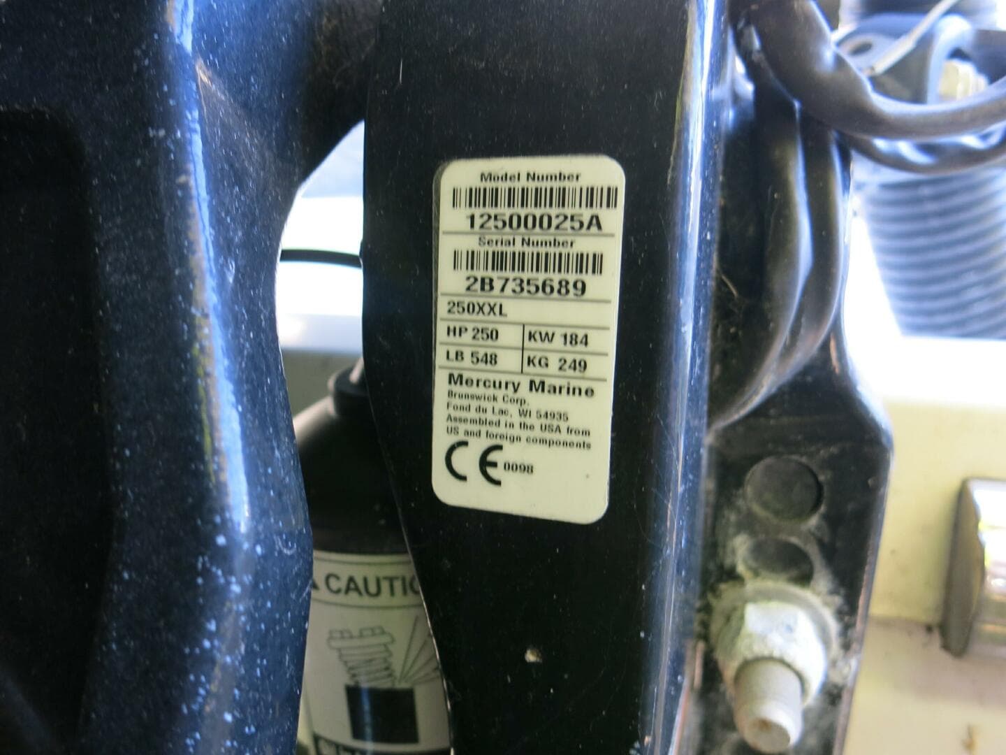 2020 Cobia 237 CC — photo 24