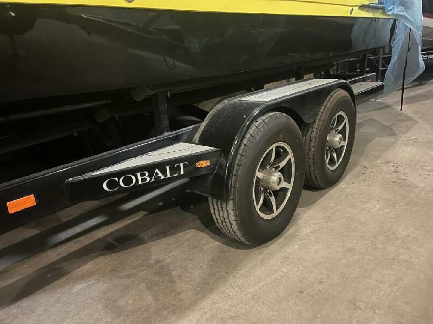 2021 Cobalt R8 Surf — photo 40