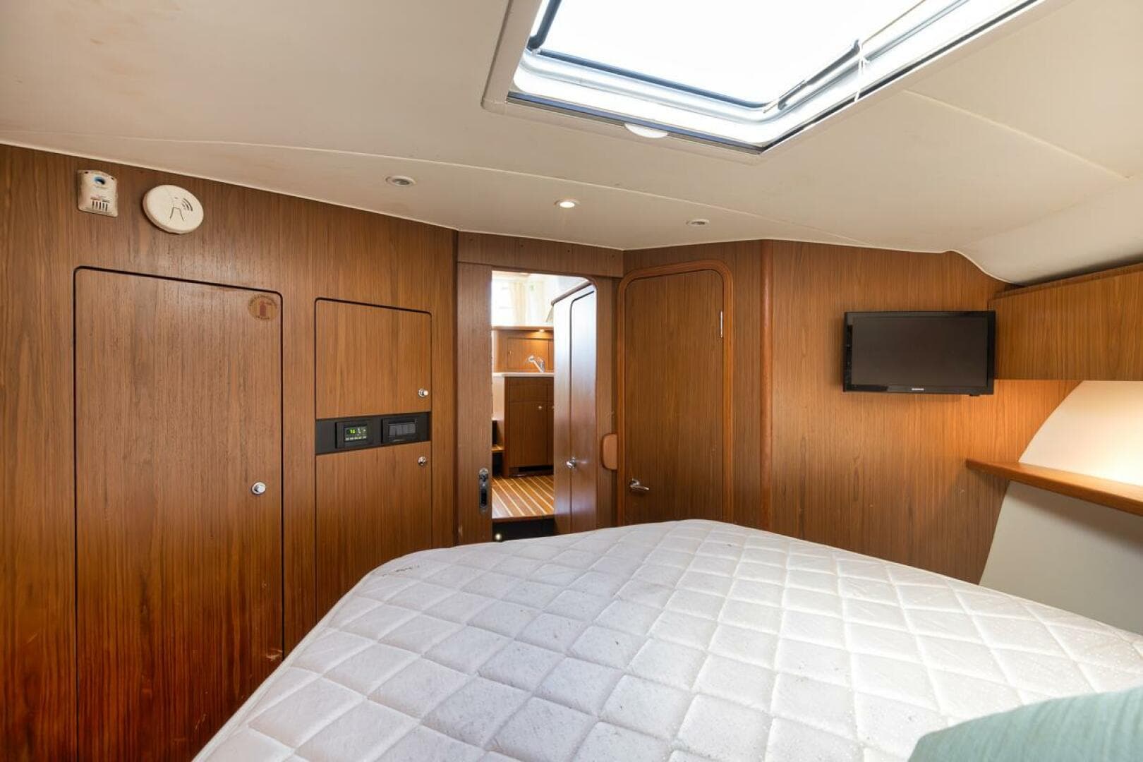 2015 Tiara Yachts Tiara 390 Convertible — photo 24