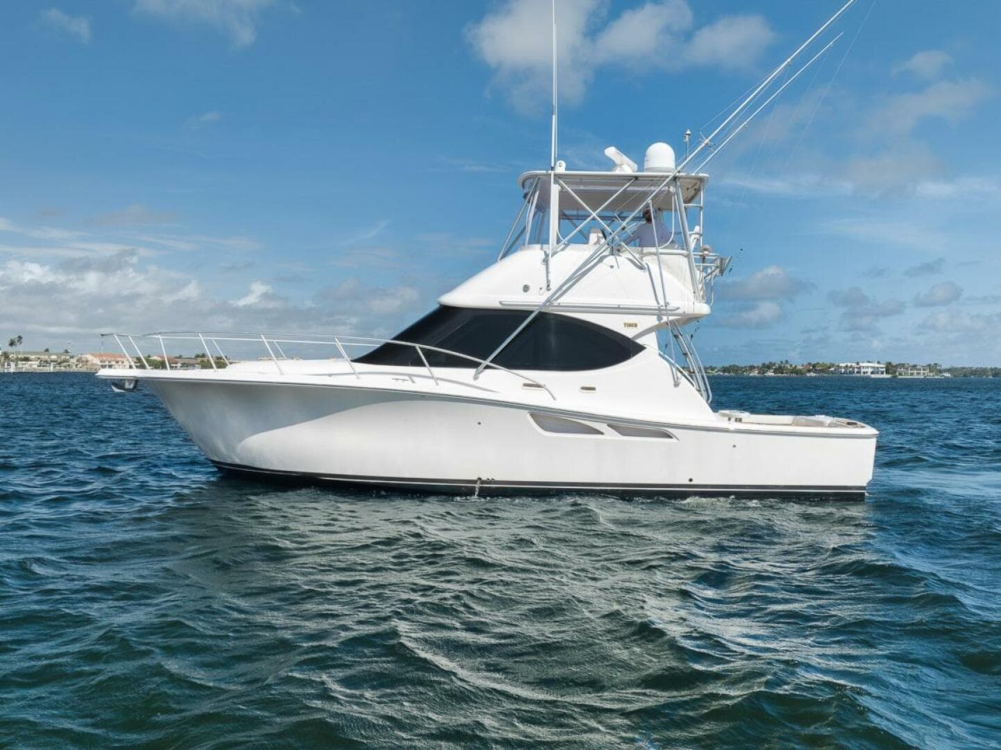 2015 Tiara Yachts Tiara 390 Convertible — photo 4