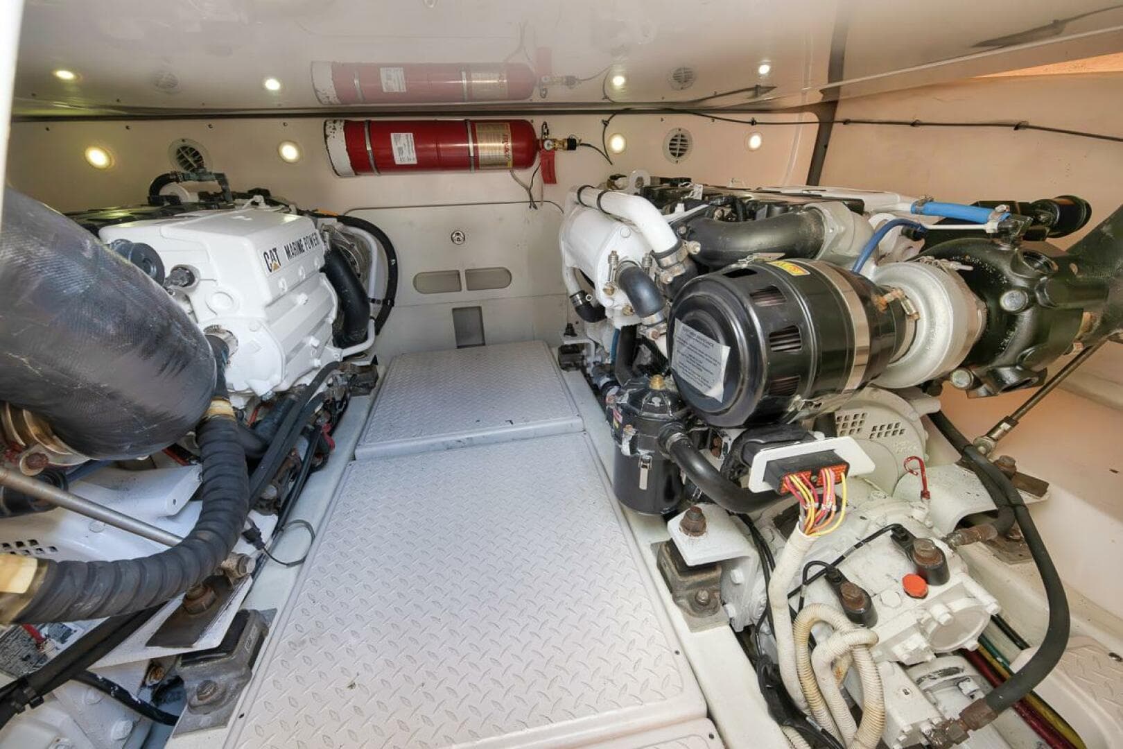 2015 Tiara Yachts Tiara 390 Convertible — photo 30