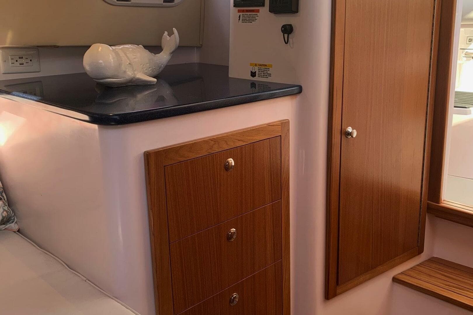 2020 True North 34 Outboard — photo 21