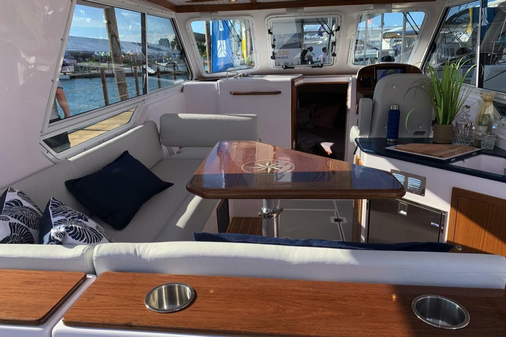 2020 True North 34 Outboard — photo 11