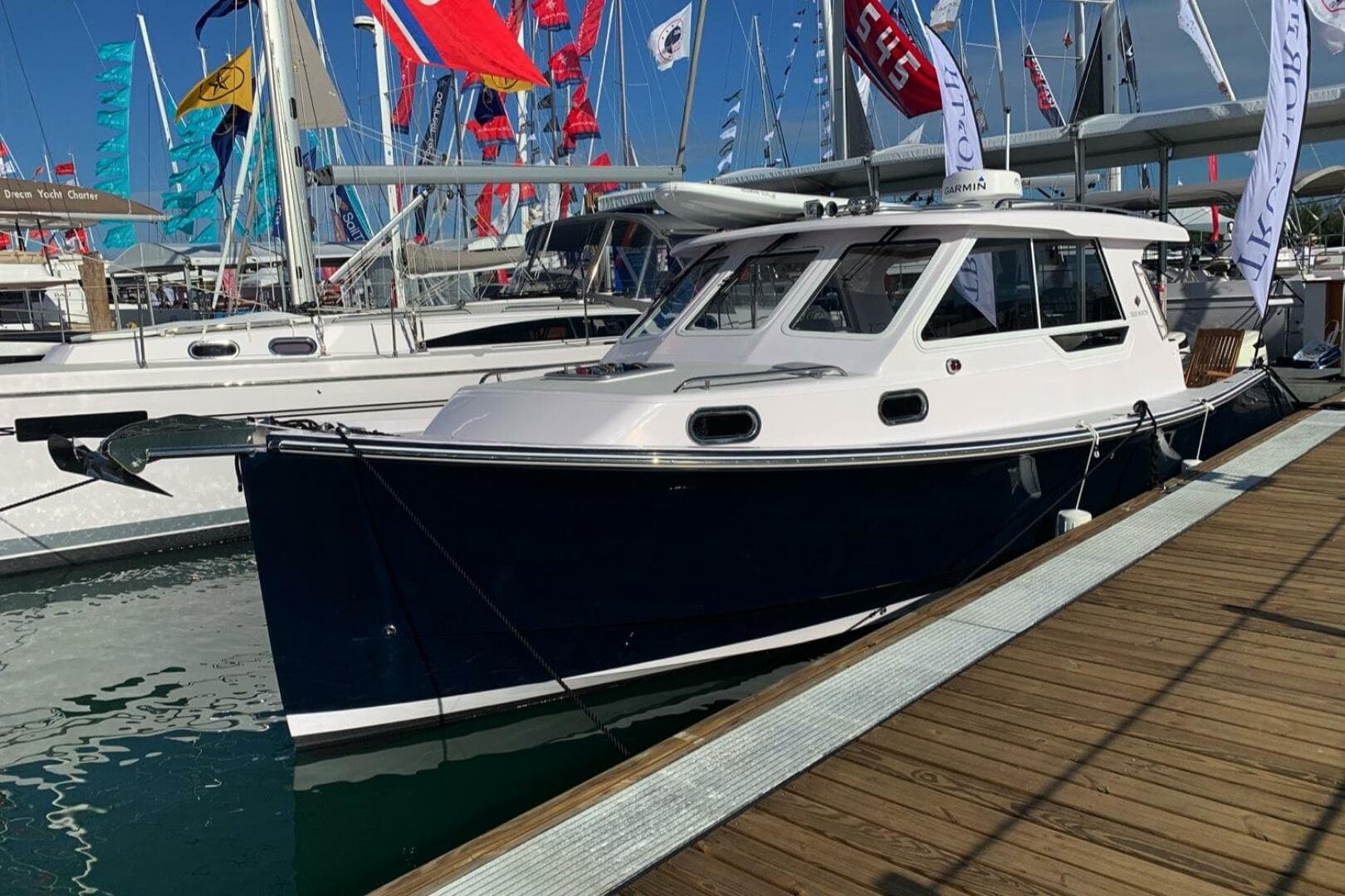 2020 True North 34 Outboard — photo 2